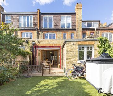 4 bedroom terraced house to rent - Photo 2