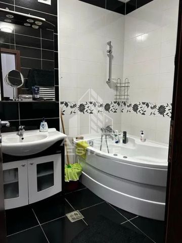 Apartament 2 camere, proaspăt renovat, 70 m pătrați ut... - Fotografie 5