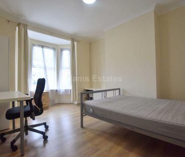 6 bedroom terraced house to rent - Photo 6