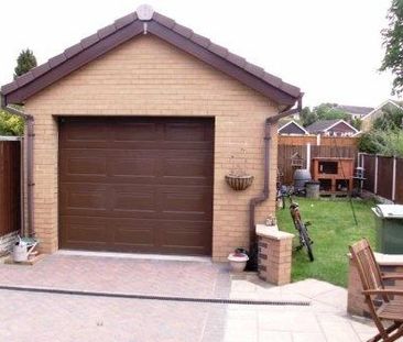3 bedroom semi-detached house to rent - Photo 6