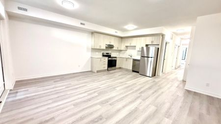 For Lease - 56A East Drive Unit# Unit 2, Toronto, Ontario - Photo 4