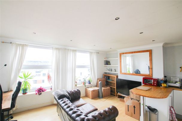 Cumberland Road, - Photo 1