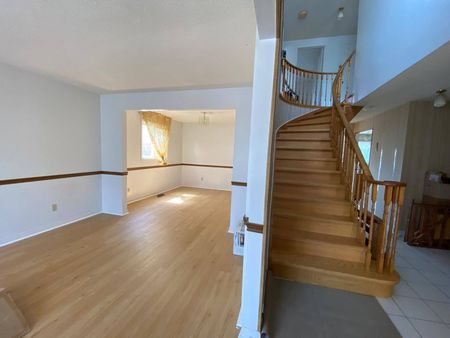 For Lease - 12 Blue Eagle Trail Unit# Room1, Toronto, Ontario - Photo 2