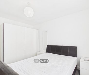 1 bedroom ground floor maisonette to rent - Photo 3