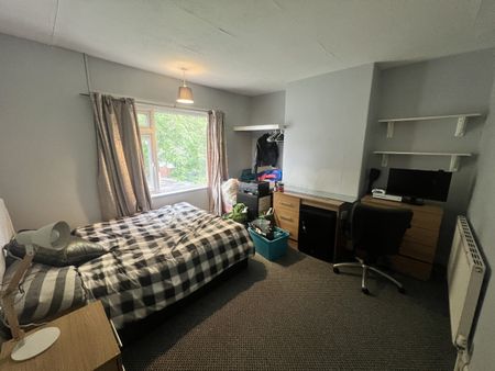 Langdale Avenue - Photo 3