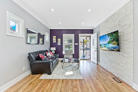 For Lease - 4434 Second Avenue, Niagara Falls, Ontario - Photo 5