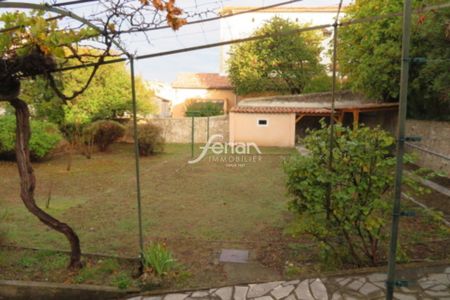 Location Appartement 2 pièces 45m² DRAGUIGNAN 83300 - Photo 5