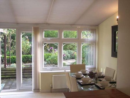 3 bedroom house share to rent - Photo 2