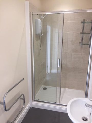 1 Bed Flat, Grange Avenue, LS7 - Photo 3