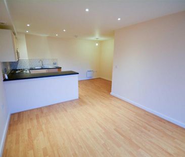 2 bedroom apartment to rent - Photo 2