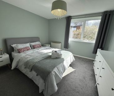 Price £1,300 pcm - Available Now - Furnished - Photo 5