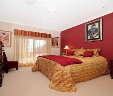 Quality 4 Bedroom Home in Middle Ridge - Photo 6