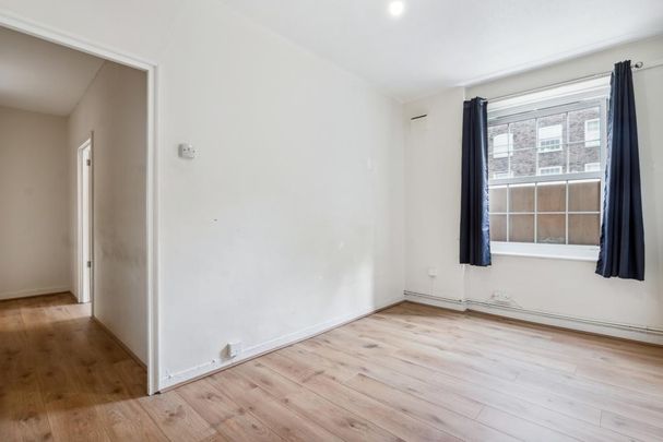3 bedroom flat to rent - Photo 1