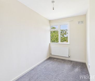 3 bedroom House - SPRING GLEN, HATFIELD - Photo 2