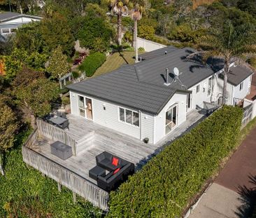 Sun-Drenched Home with Stunning Rangi - Zone - Photo 4