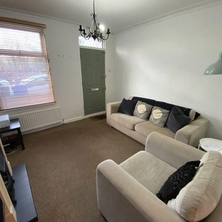 1 bedroom property to rent - Photo 1