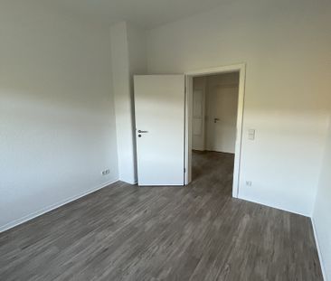 3-Raum-Wohnung im Altbau – neu saniert! - Foto 3