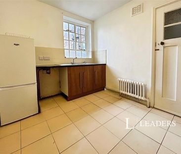 2 bedroom apartment to rent Cambray Court, Cheltenham, GL50 - Photo 6