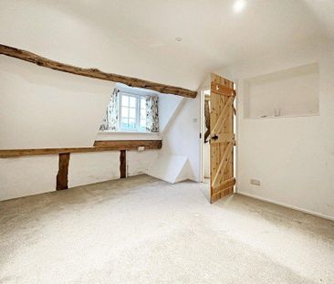 2 bedroom semi-detached house to rent - Photo 3