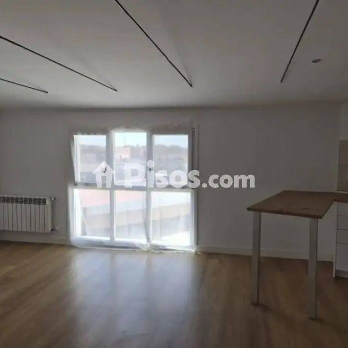Piso en alquiler en Torrejón de Velasco - Photo 1