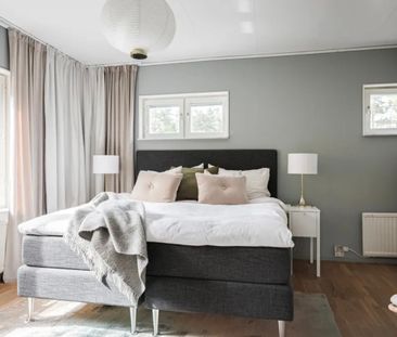 Högbackavägen, Rönninge - Photo 2