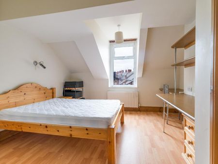 5 bedroom maisonette to rent - Photo 2