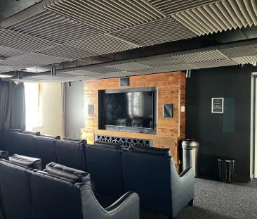 Silver Studio - Photo 3