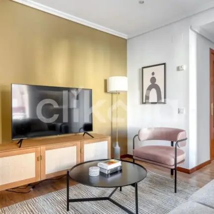 Piso en alquiler en Hispanoamérica - Photo 1