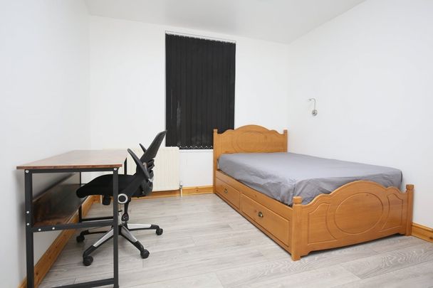 Bedsit, King Richard Street, CV2 - Photo 1