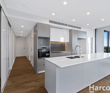 LUXURY APARTMENT LIVING IN THE HEART OF JOONDALUP - Photo 3