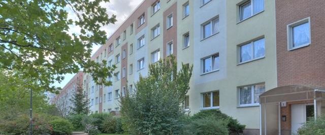 Ruhige Mieter gesucht! Frisch sanierte 3-Raum-Wohnung mit Wanne - Foto 1