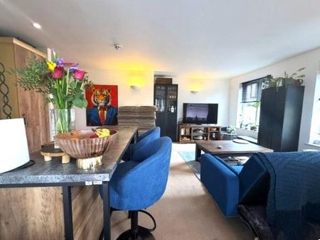 2 bedroom apartment to rent - Photo 3