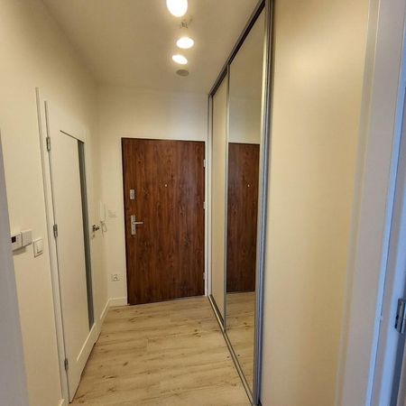 Wynajmę kawalerkę z balkonem i miejscem postojowym - Zdjęcie 5