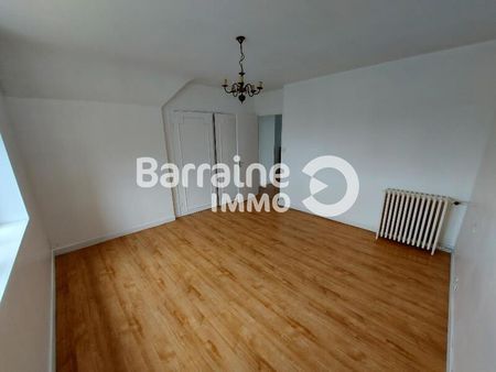 Location appartement à Plouénan, 3 pièces 78.92m² - Photo 2