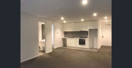 Spacious 2 Bedroom 2 Bathroom with 1 Car Park - Photo 4