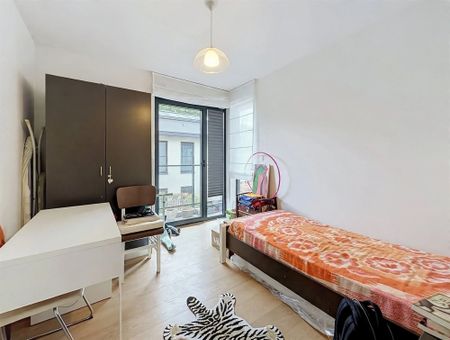 Appartement 2 chambres meublé avec terrasse - Photo 3
