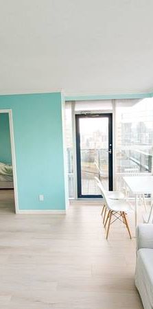 Furnished 2 Bedroom apartment in Downtown Vancouver - Photo 1