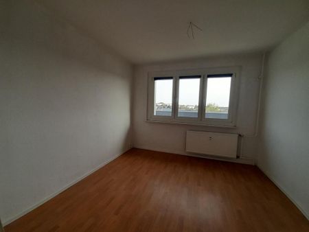 *** großzügige 3-RWE sucht neue Mieter *** - Photo 2