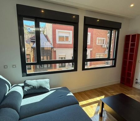 Estudio de alquiler en Calle de Roma, Guindalera - Photo 2