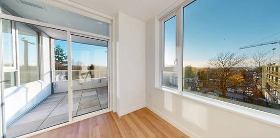 1 MONTH FREE (Jan 2025) - 2 Bed 2 Bath Available - Photo 2