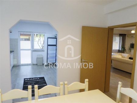 Inchiriere Casa 4 camere, curte proprie, cartier Mica Roma, Bucov - Fotografie 4