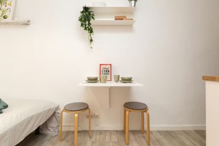 Passatge de Costa, Barcelona, Catalonia 08025 - Photo 4