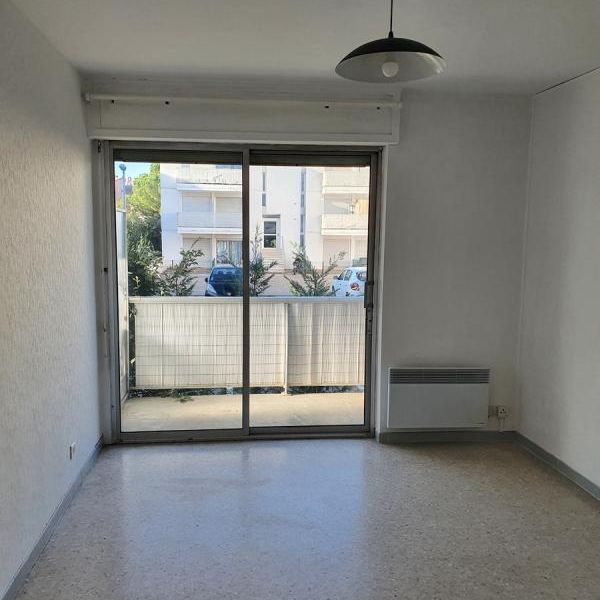 Studio de 18.90 m² avec kitchenette équipée. - Photo 1