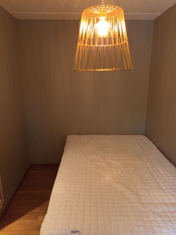 Stockholm, Bromma, Klädesvägen - Photo 4