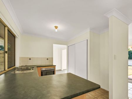 Renovated Family Home - Photo 5