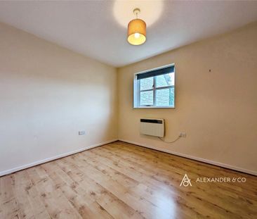 1 bedroom coach house to rent - Photo 5