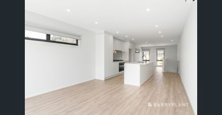 MODERN BEAUTY - Photo 2