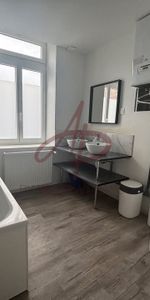 Location Appartement 1 pièce 232m² ROUBAIX 59100 - Photo 3