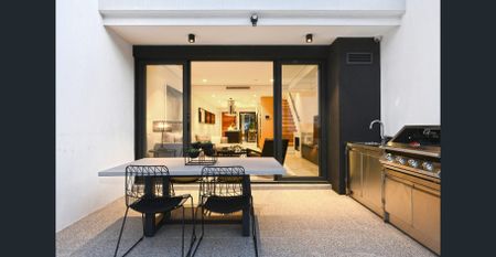 Modern Four Bedroom Terrace - Photo 3