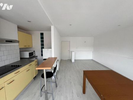 LILLE (59) : APPARTEMENT RENOVE rue Léon Gambetta, T2, 56m² - Photo 4